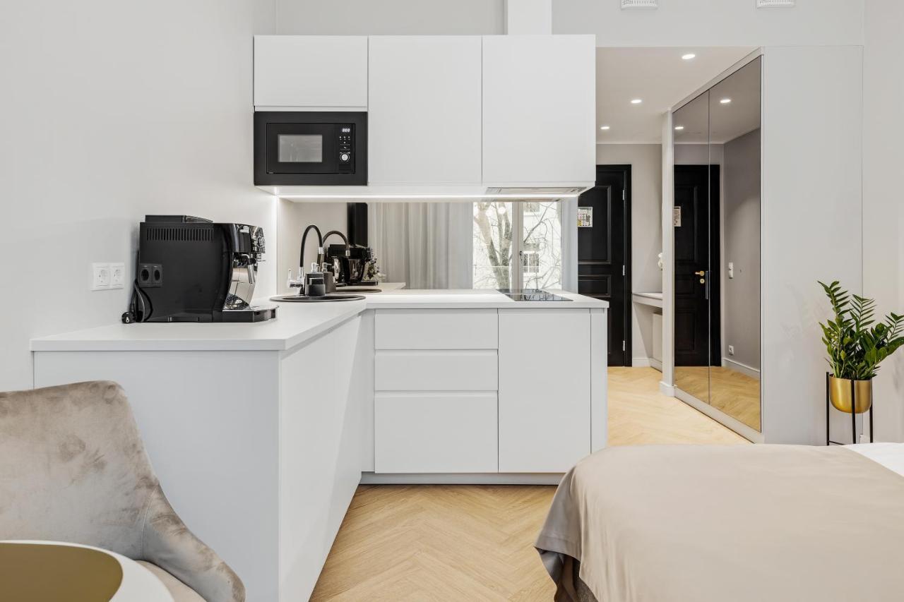 Apartamento Bob W Ambassador Tallin Exterior foto