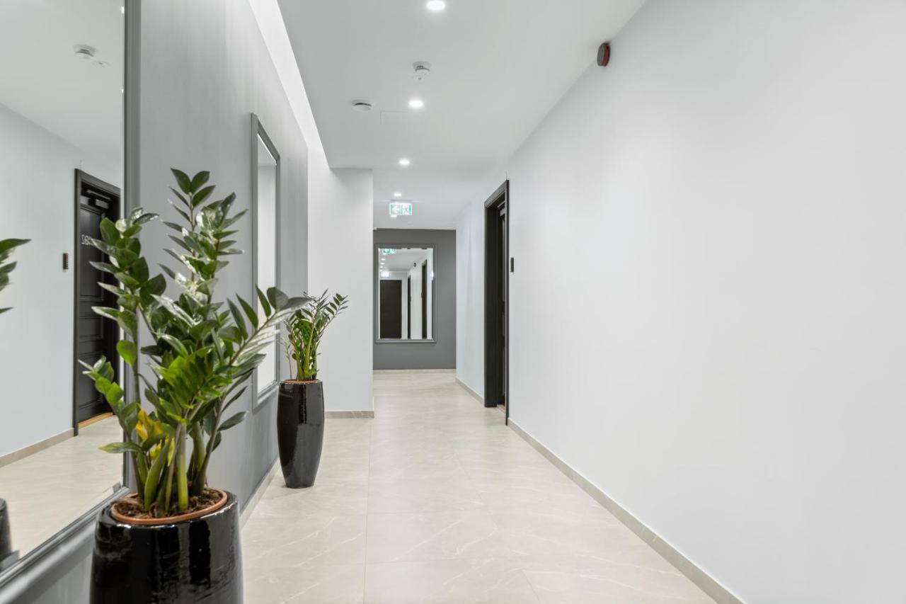 Apartamento Bob W Ambassador Tallin Exterior foto