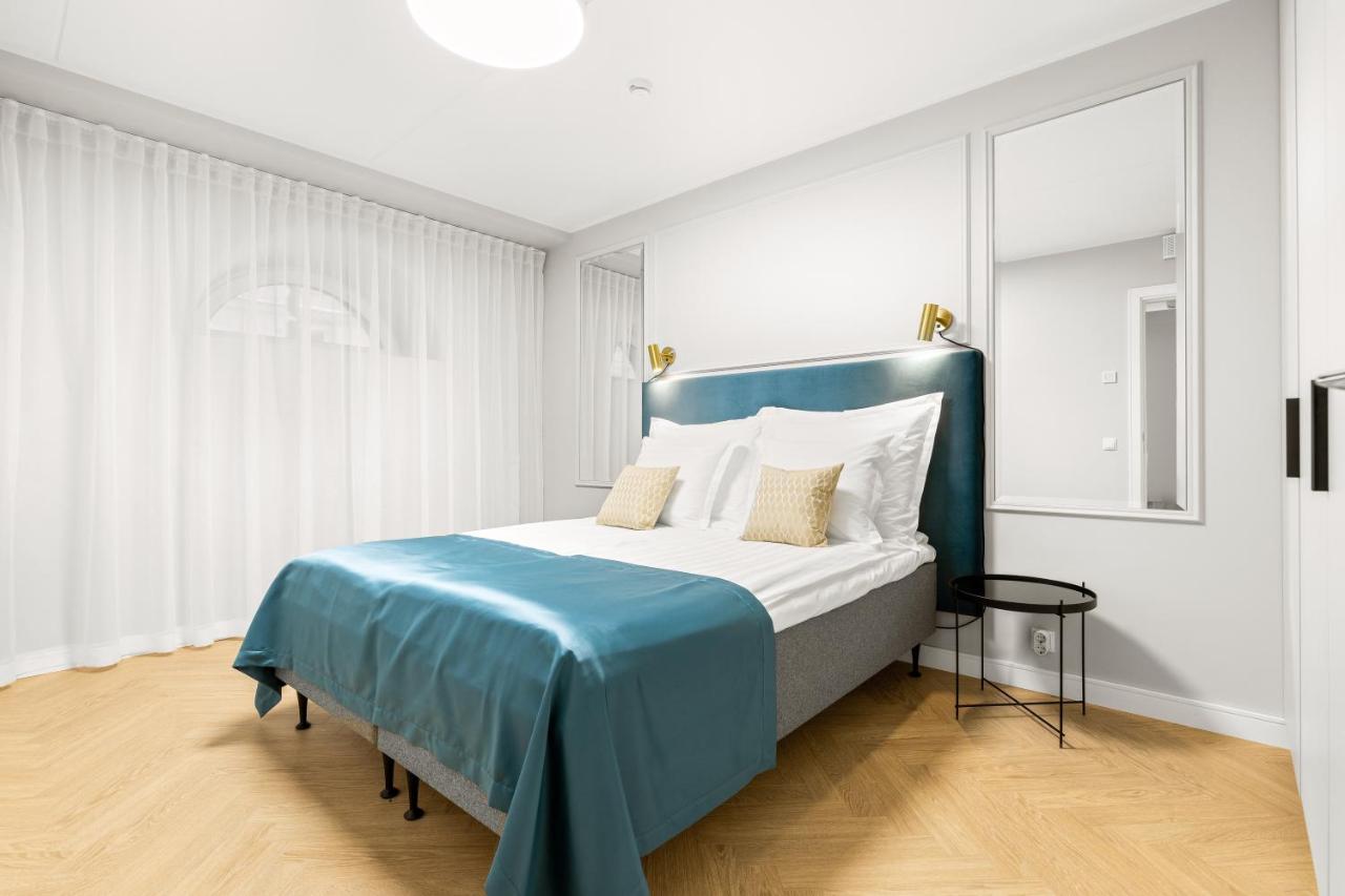 Apartamento Bob W Ambassador Tallin Exterior foto